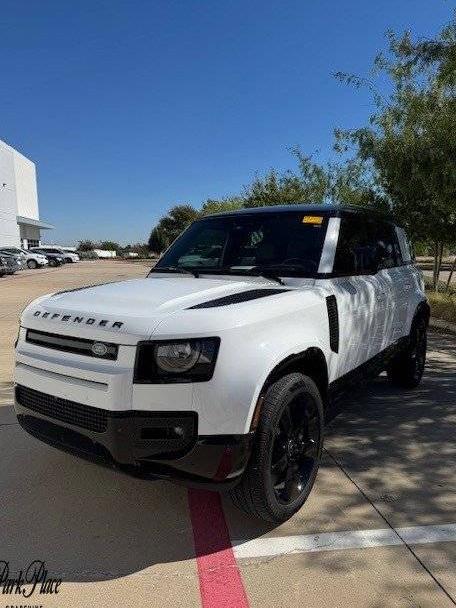 LAND ROVER DEFENDER 2025 SALEWEEE1S2432120 image